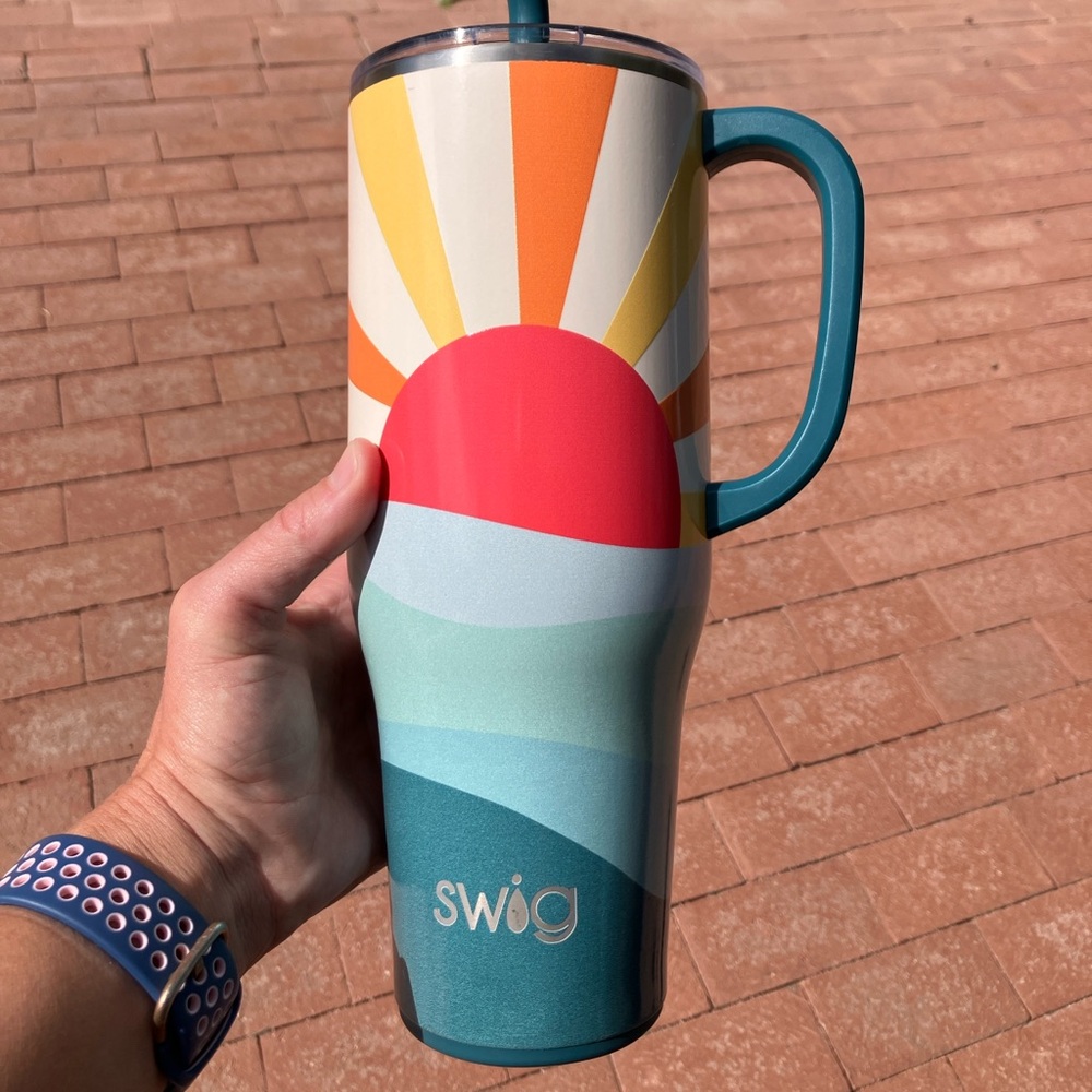 Swig Life 40 oz tumbler